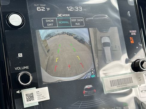 New 2025 Subaru Ascent Touring w/ Popular Package #2 image 22