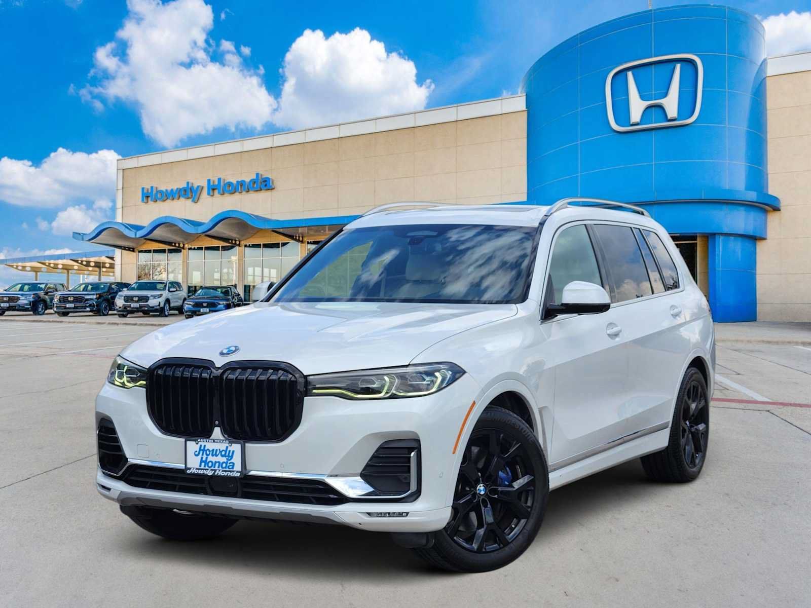 Used 2022 BMW X7 xDrive40i w/ Executive Package AWD/4WD image 1