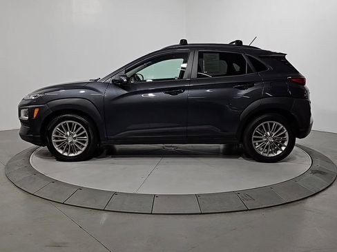 Used 2021 Hyundai Kona SEL image 2