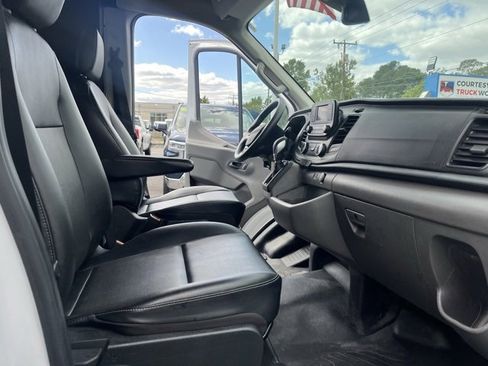 Used 2023 Ford Transit 250 148 High Roof Extended w/ Load Area Protection Package image 18