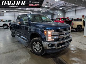 Used 2019 Ford F250 Lariat w/ Lariat Value Package AWD/4WD video 1