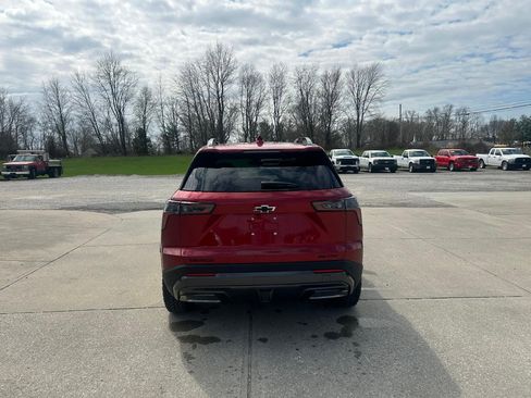 New 2026 Chevrolet Equinox ACTIV w/ Convenience Package III FWD image 7