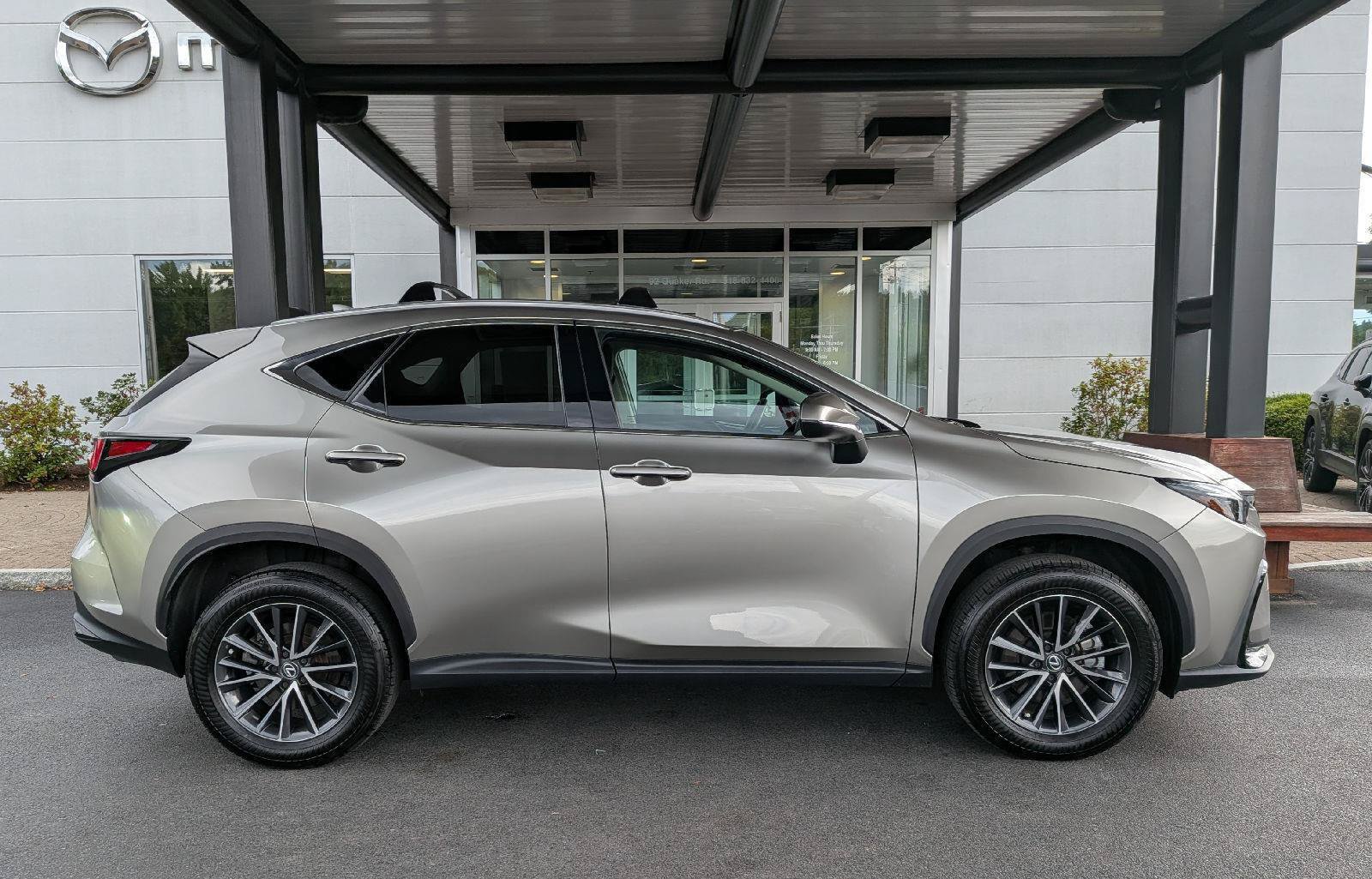 Used 2024 Lexus NX 350 AWD image 5