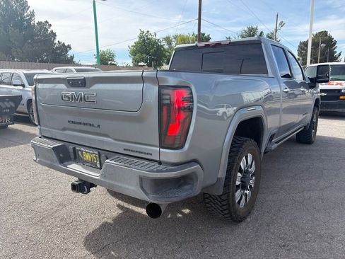 Used 2024 GMC Sierra 2500 Denali w/ Denali Reserve Package AWD/4WD image 4