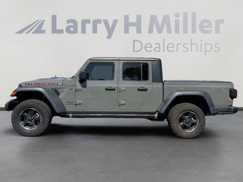 Used 2020 Jeep Gladiator Rubicon image 2