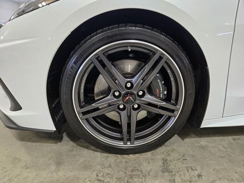 Used 2024 Chevrolet Corvette Stingray Preferred Cpe w/ Z51 Performance Package image 38