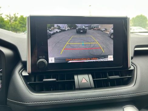 Certified 2023 Toyota RAV4 LE FWD image 21