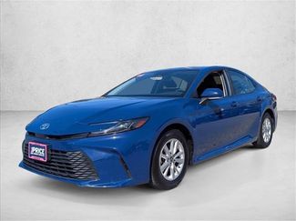 Used 2025 Toyota Camry LE video 1