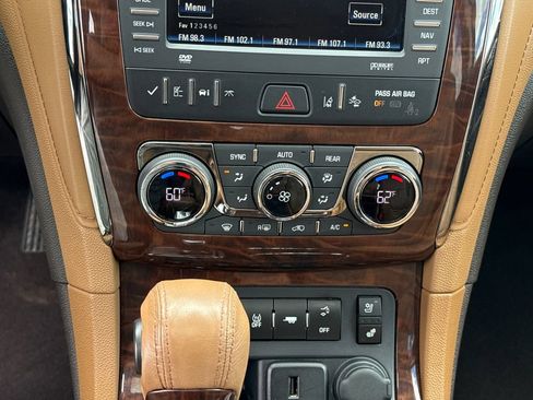 Certified 2016 Buick Enclave Premium w/ Experience Buick Package AWD/4WD image 23