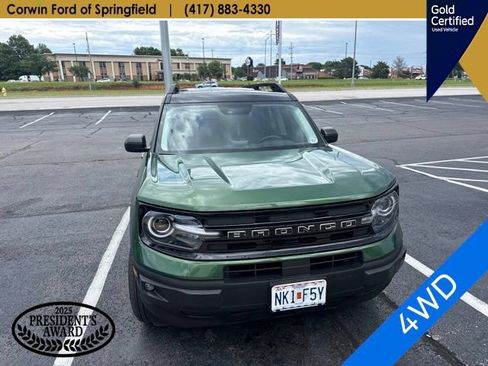Used 2024 Ford Bronco Sport Outer Banks w/ Tech Package AWD/4WD image 2