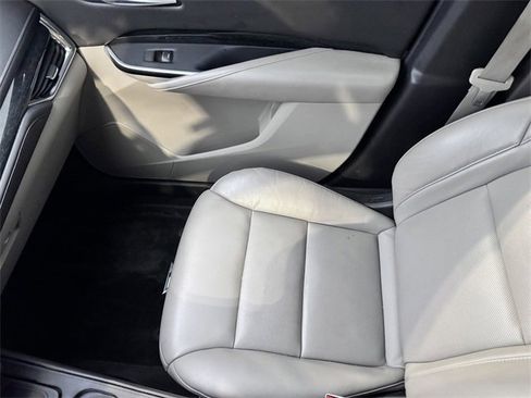 Used 2023 Cadillac XT4 Premium Luxury w/ Technology Package image 19