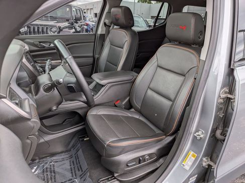 Used 2023 GMC Acadia AT4 w/ Preferred Package AWD/4WD image 12