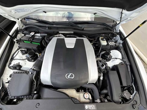 Used 2020 Lexus IS 350 F Sport RWD image 11