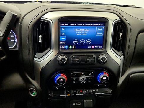 Used 2022 Chevrolet Silverado 1500 RST AWD/4WD image 17