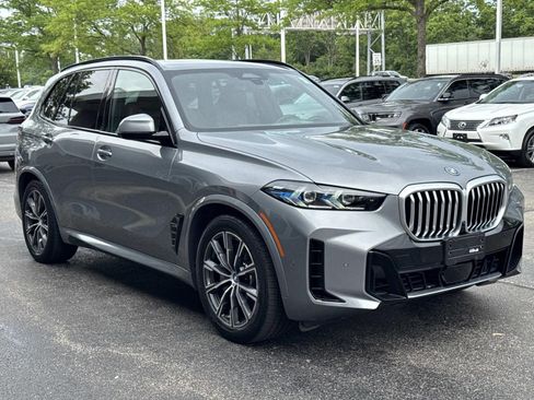 Certified 2024 BMW X5 xDrive50e w/ Executive Package AWD/4WD image 3
