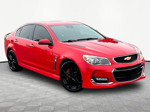 Used 2017 Chevrolet SS RWD image 3