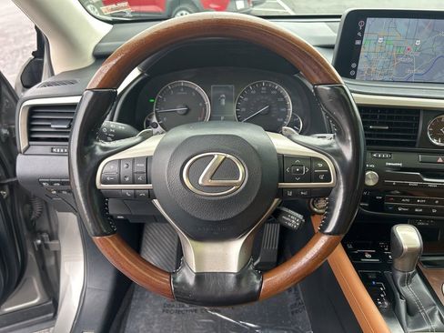 Used 2021 Lexus RX 350L FWD w/ Premium Package image 25