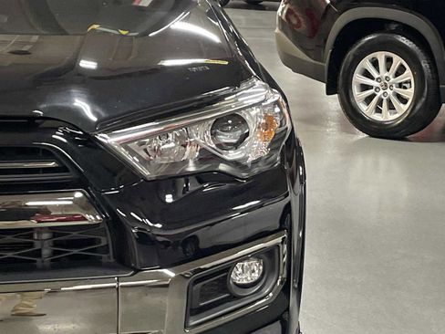 Used 2021 Toyota 4Runner Nightshade image 5