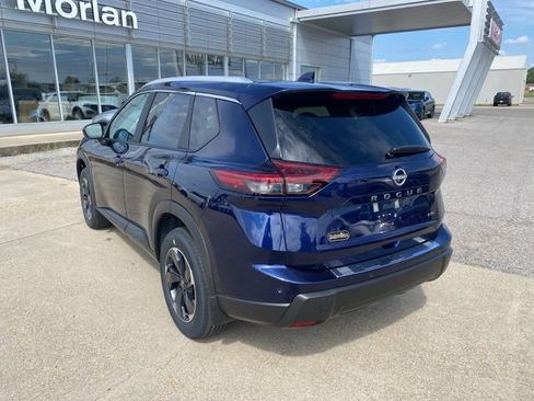 New 2026 Nissan Rogue SV w/ SV Premium Package image 4