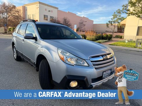 Used 2013 Subaru Outback 2.5i Limited AWD/4WD image 10
