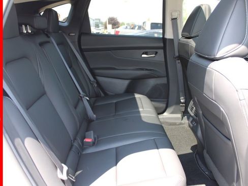 New 2025 Nissan Murano SL image 16