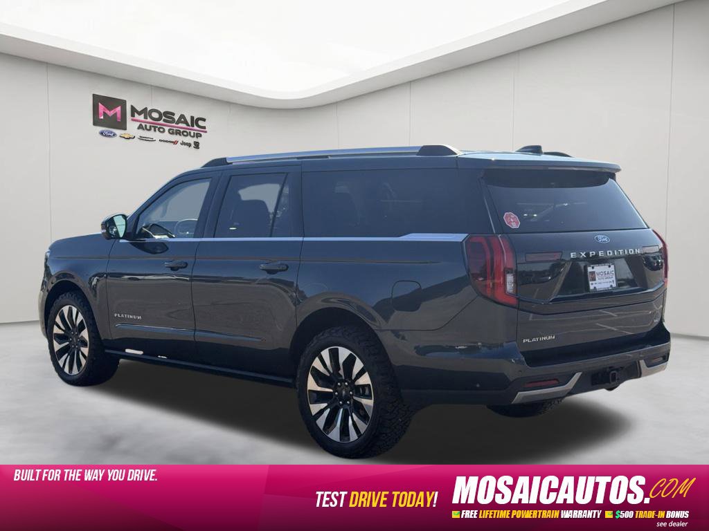 Used 2025 Ford Expedition Max Platinum w/ Driver's Package AWD/4WD image 5