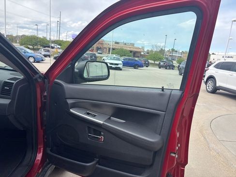 Used 2010 Jeep Grand Cherokee Laredo image 15