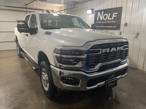 New 2026 RAM 2500 Tradesman AWD/4WD image 2