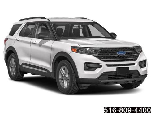 Used 2023 Ford Explorer XLT w/ Equipment Group 202A AWD/4WD image 7