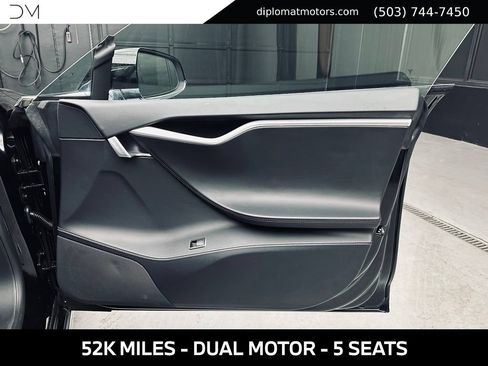 Used 2016 Tesla Model S 60D AWD/4WD image 28