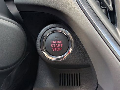 New 2026 Subaru Crosstrek 2.5i Limited AWD/4WD image 9