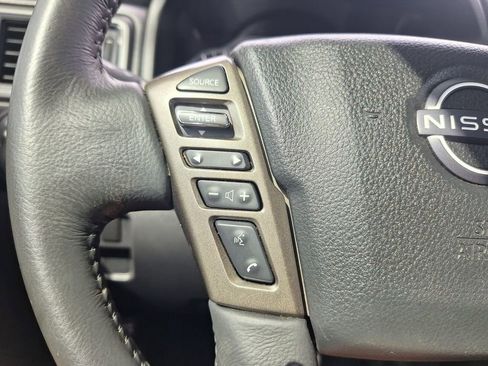Used 2024 Nissan Titan SV w/ SV Bronze Edition Package image 13