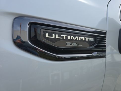 Used 2023 GMC Sierra 1500 Denali Ultimate image 13