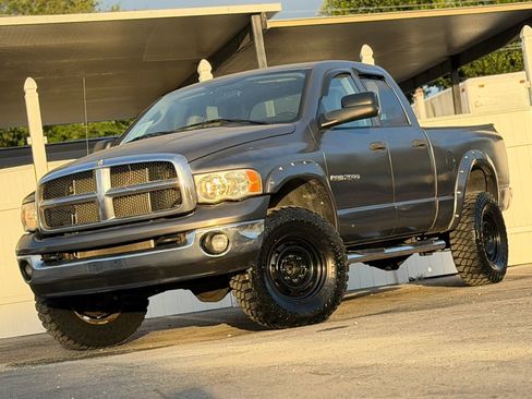 Used 2005 Dodge Ram 2500 Truck SLT w/ Off-Road Group AWD/4WD image 16