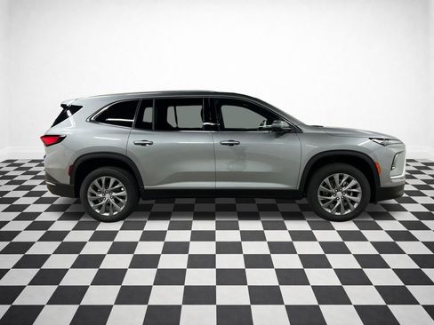 New 2026 Buick Enclave Preferred AWD/4WD image 2