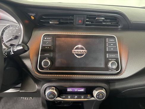 Used 2018 Nissan Kicks SV w/ Exterior Package image 14