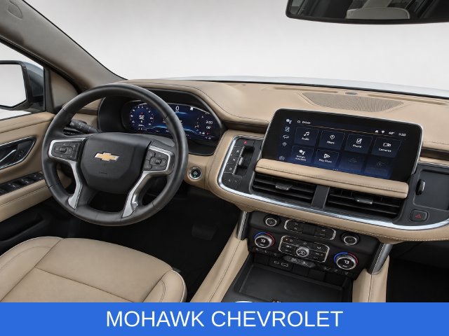 Used 2023 Chevrolet Suburban Premier AWD/4WD image 26