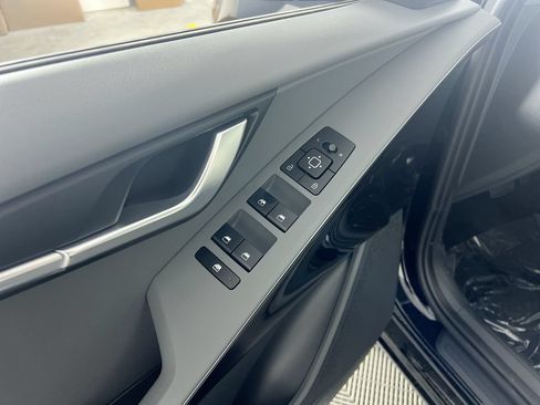 New 2026 Kia Niro EX w/ EX Premium Package FWD image 16
