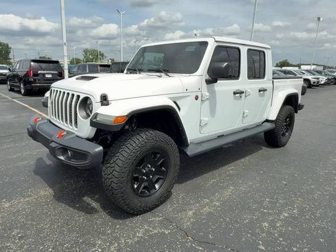 Used 2023 Jeep Gladiator Mojave w/ LED Lighting Group AWD/4WD image 4