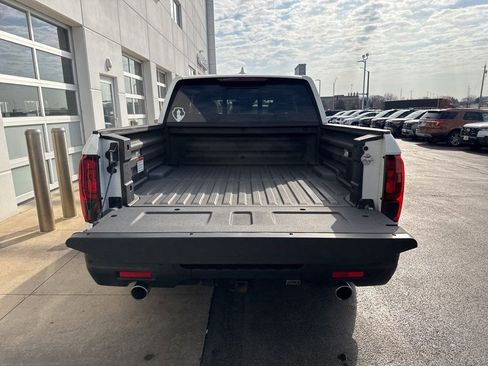 Used 2023 Honda Ridgeline RTL-E image 8