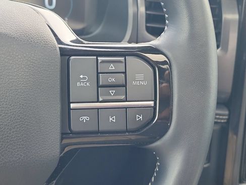 Used 2023 Ford F150 Lightning Platinum AWD/4WD image 24