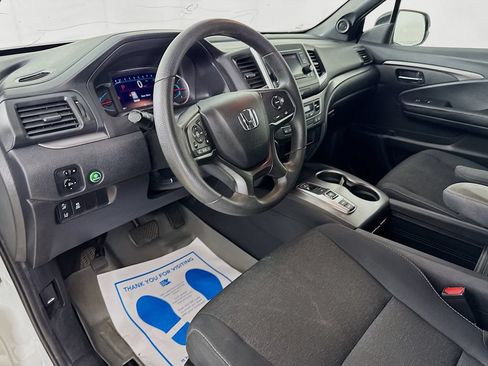 Used 2019 Honda Passport Sport image 11