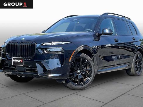 Used 2025 BMW X7 xDrive40i w/ M Sport Package AWD/4WD image 1