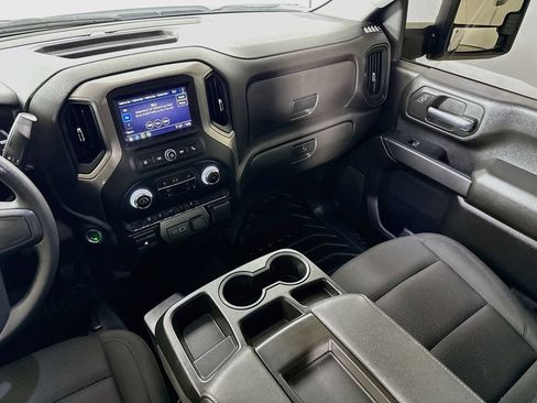 Used 2026 GMC Sierra 3500 Pro w/ Convenience Package AWD/4WD image 25
