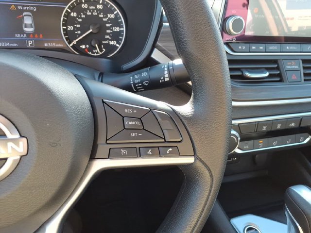 Used 2025 Nissan Altima 2.5 SV FWD image 20