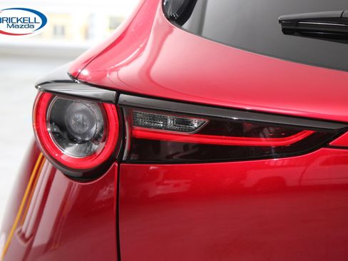 Used 2023 MAZDA CX-30 AWD 2.5 S w/ Premium Package image 9