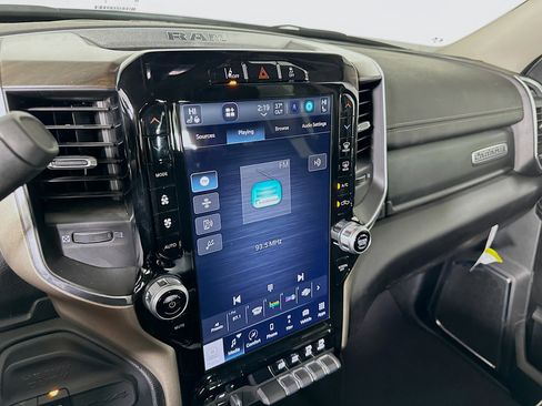 Used 2024 RAM 2500 Laramie w/ Safety Group image 19