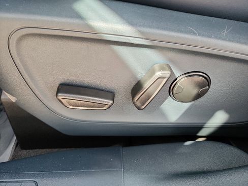 New 2026 Ford Maverick Lariat w/ 4K Tow Package image 12