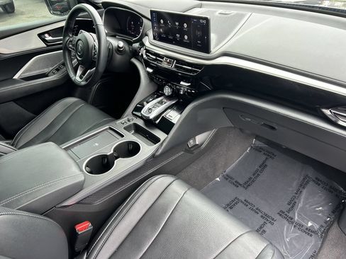 Used 2026 Acura MDX FWD w/ Technology Package image 9