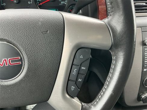 Used 2014 GMC Sierra 3500 SLT w/ SLT Convenience Package image 21